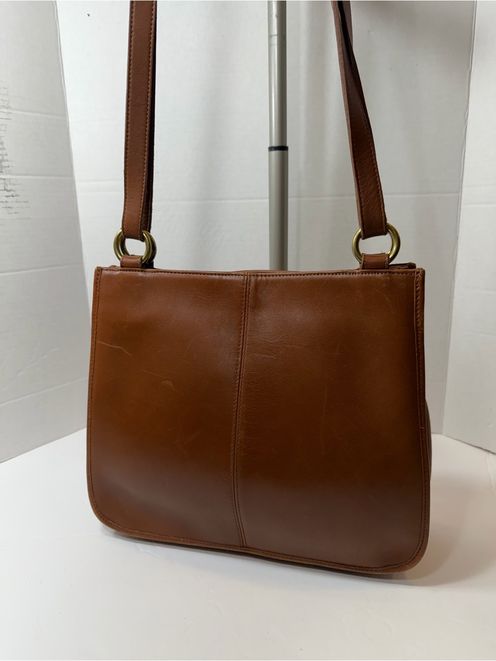 Vintage Hunt Club Classic Brown Leather Shoulder Bag - Picture 4 of 7